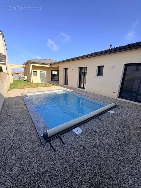 Maison à CHATUZANGE-LE-GOUBET