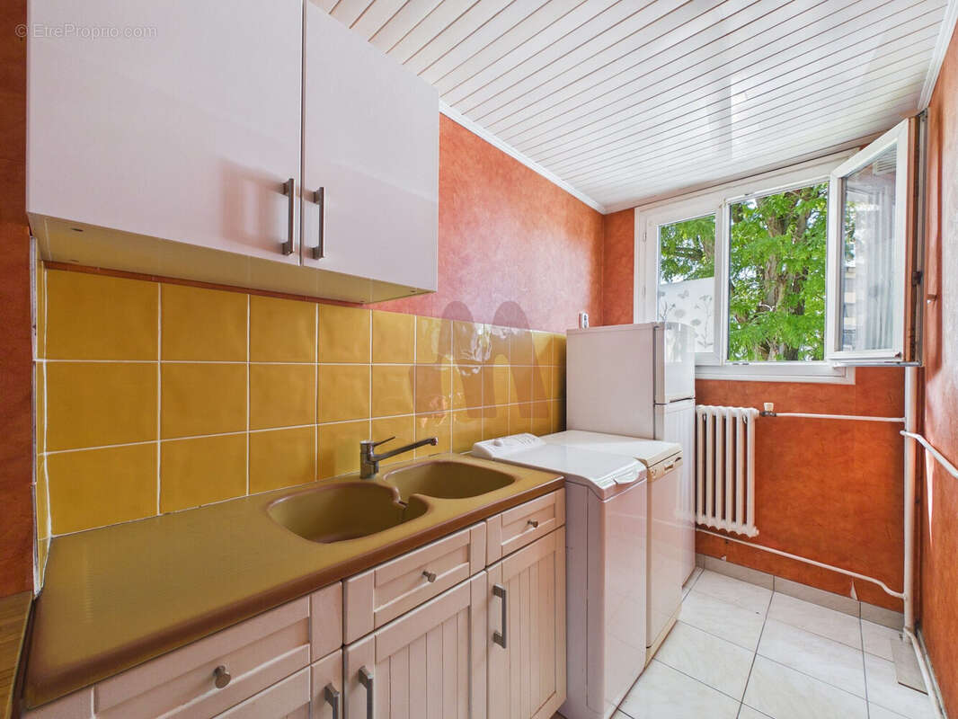 Appartement à COLOMBES