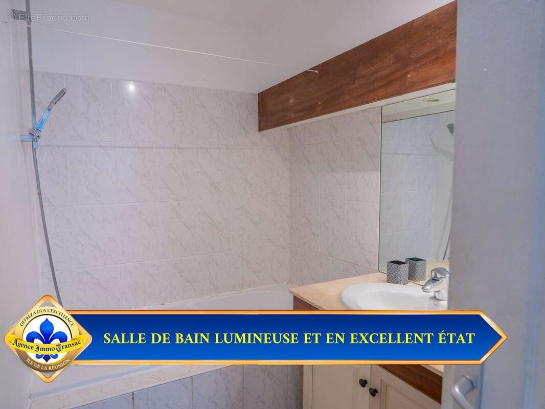 Appartement à SAINT-DENIS