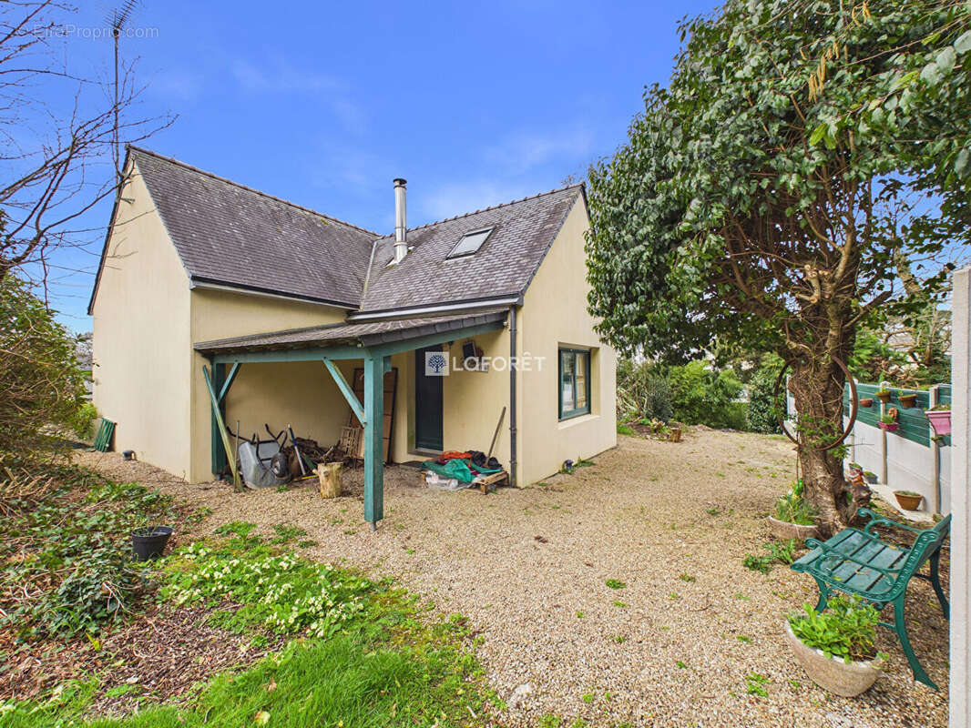 Maison à PLUGUFFAN