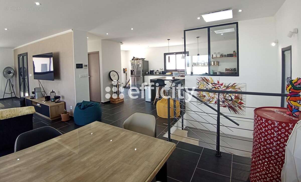 Maison récente - photo 17