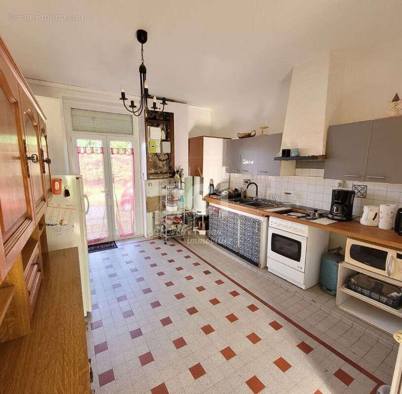 Maison à CHAUVE