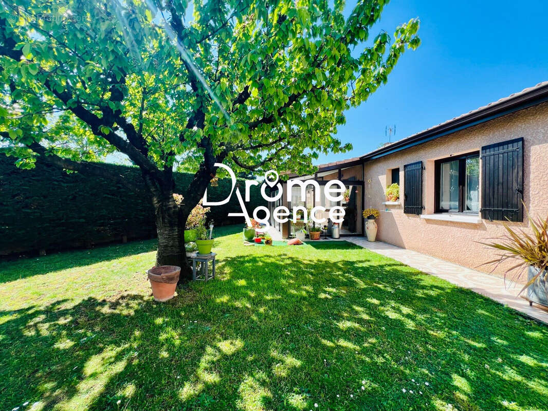 Maison 95 m² à Montelier  - photo 3