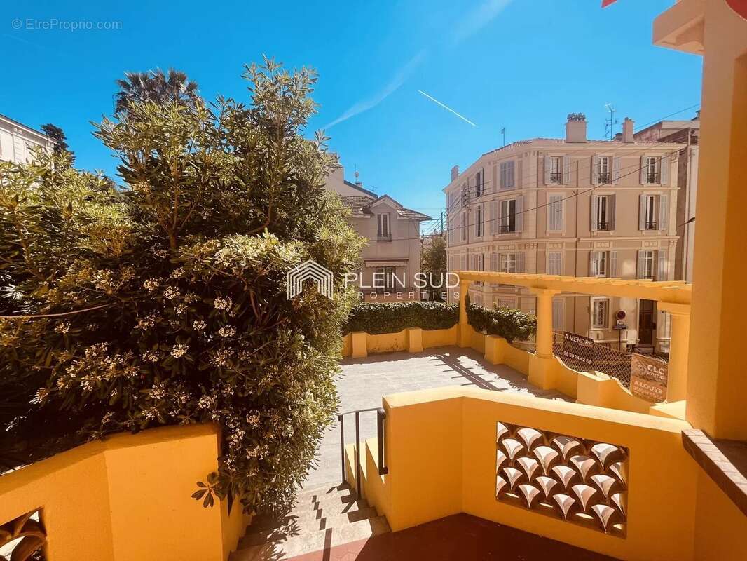 Appartement à CANNES