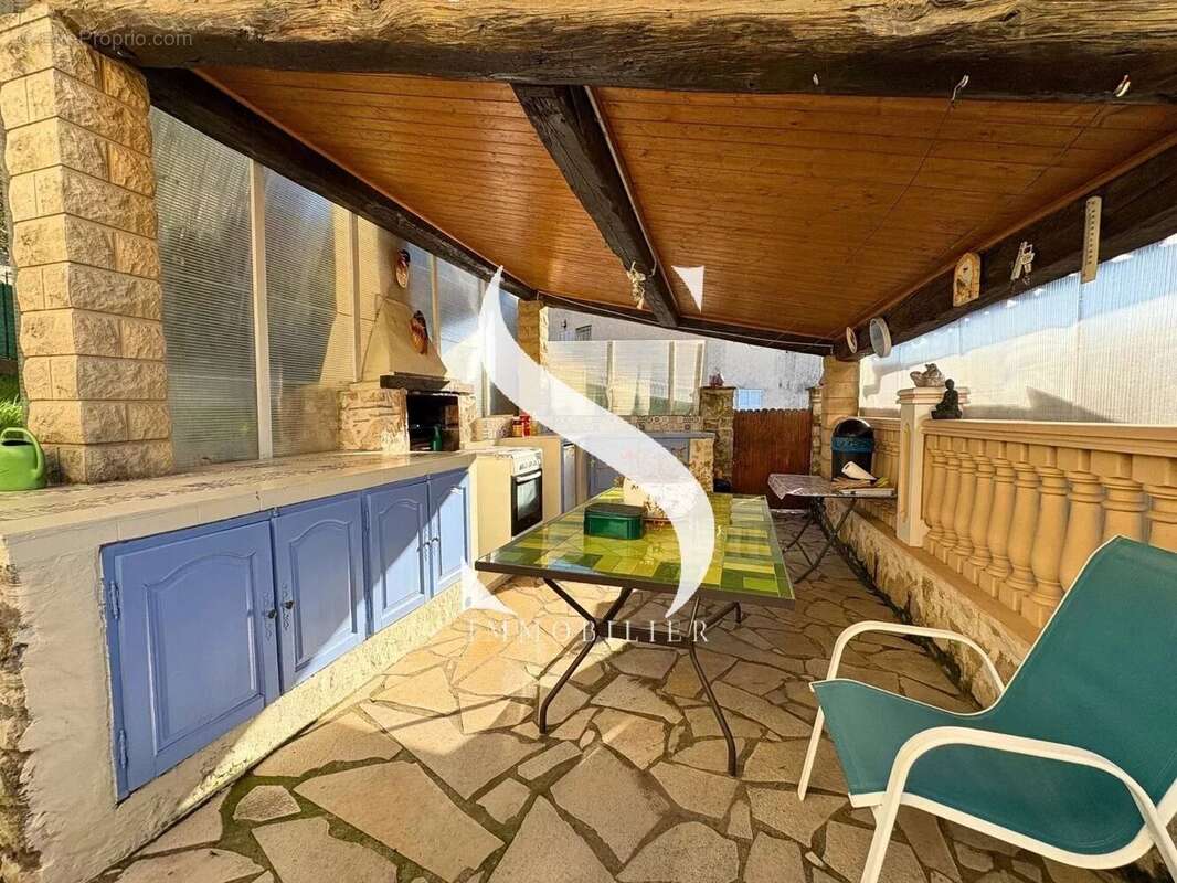 Maison à VALLAURIS