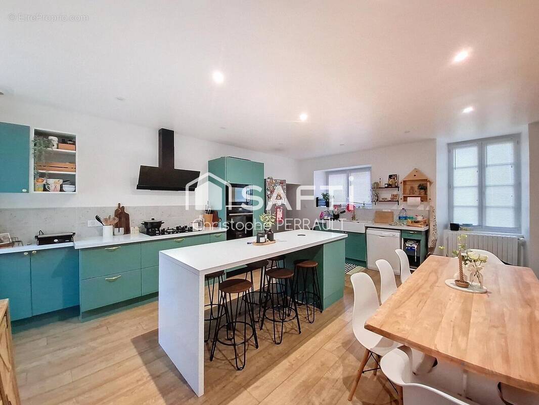 Photo 1 - Maison à SAINT-AMAND-SUR-SEVRE