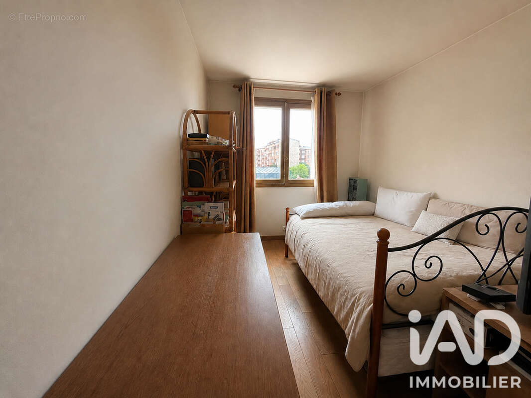 Photo 5 - Appartement à MONTROUGE