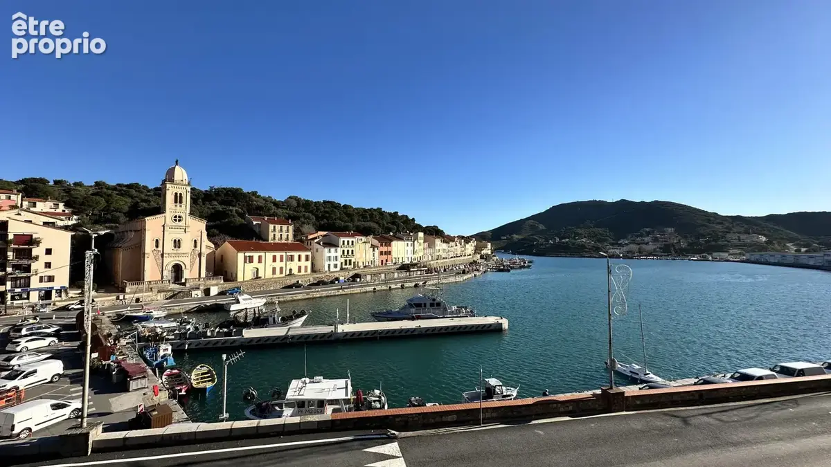 À Port-Vendres, appartement meublé en première ligne - photo 2