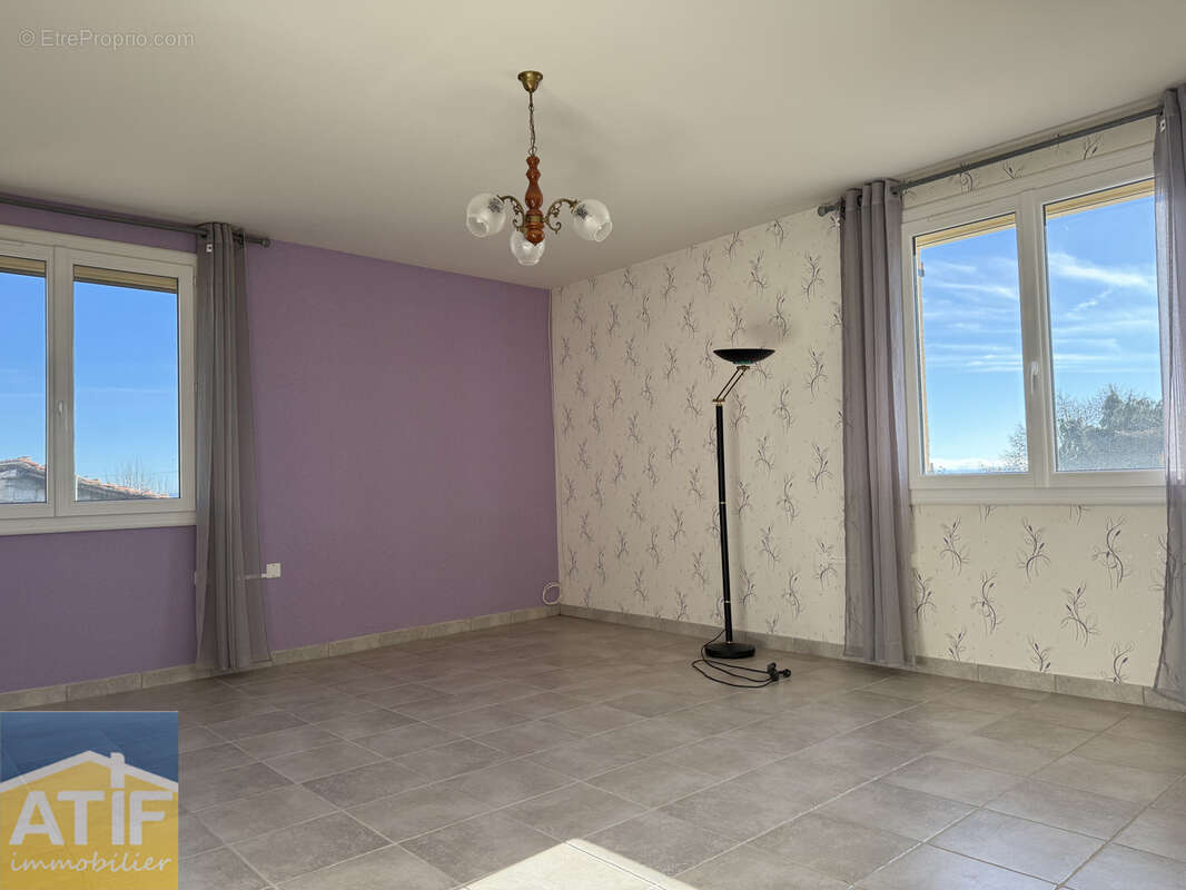 Maison à NOLLIEUX
