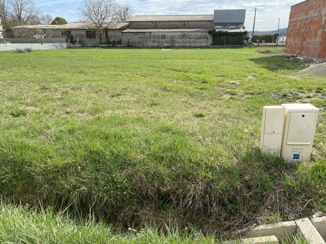 Terrain à LE SEQUESTRE