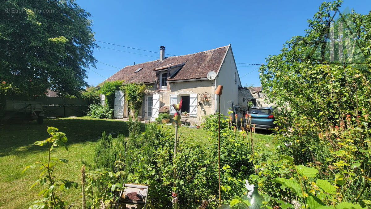 Maison à BRAY-SUR-SEINE
