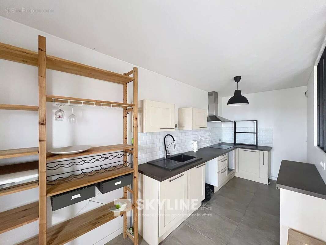 Appartement à MARSEILLE-12E