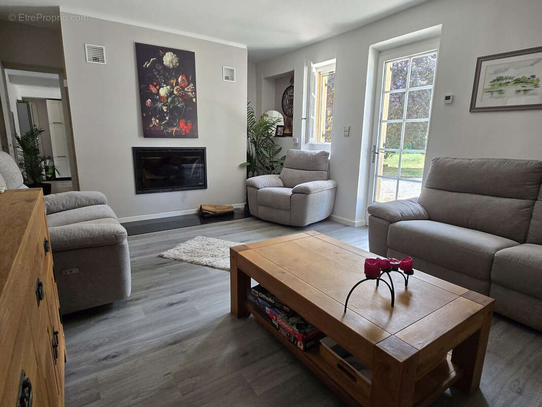 Maison à LAVEYSSIERE