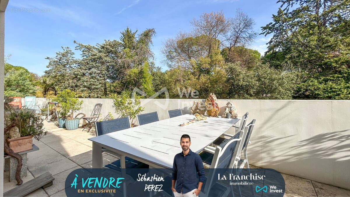 Appartement à LE CRES