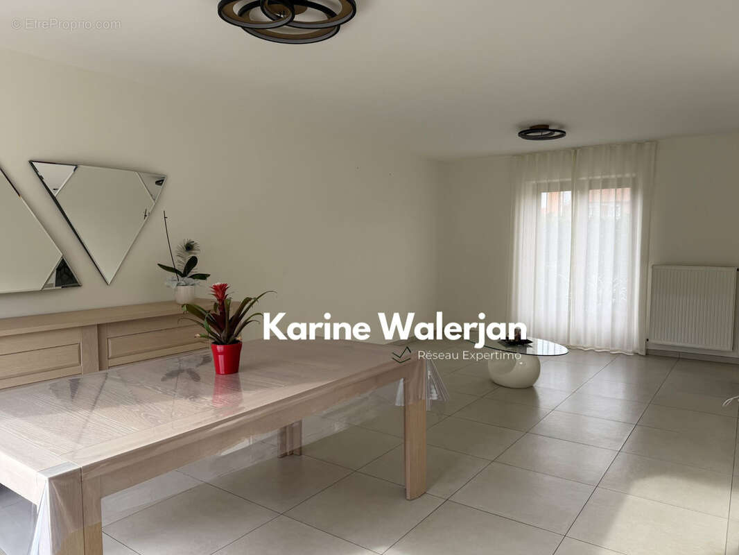 Maison à COURRIERES