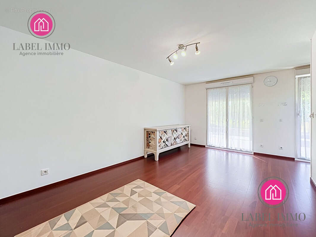 Appartement à CONDE-SUR-L'ESCAUT
