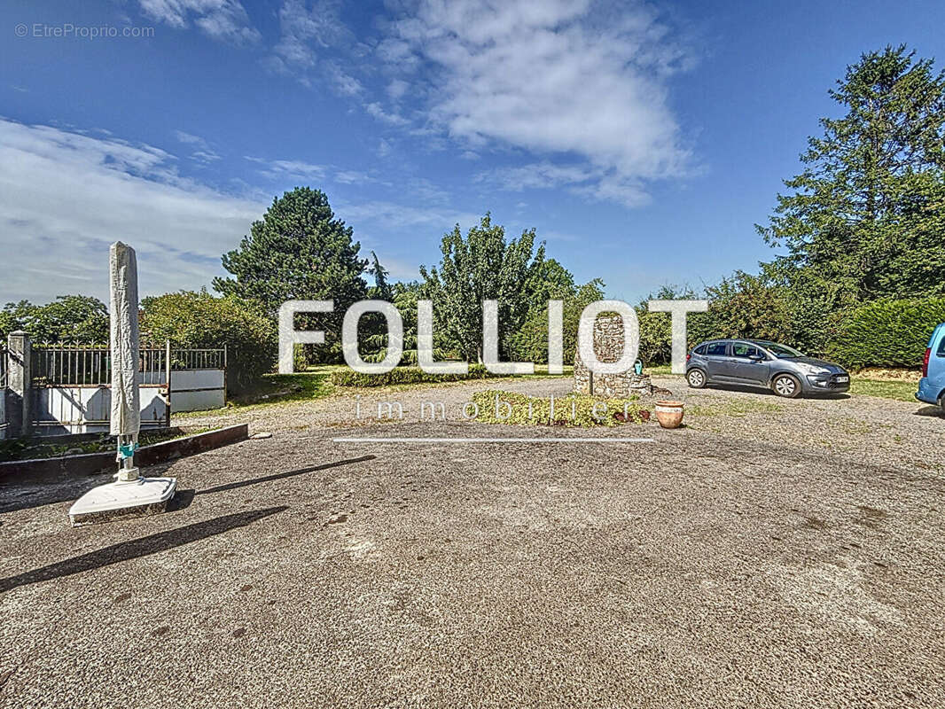 Maison à SAINT-AUBIN-DES-PREAUX