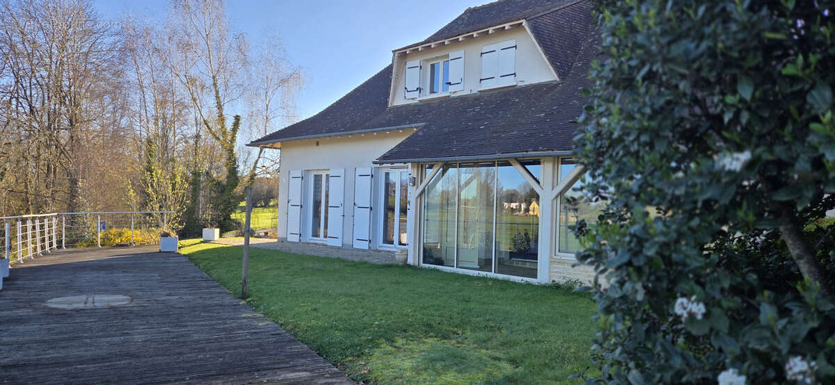 Maison à LUBERSAC