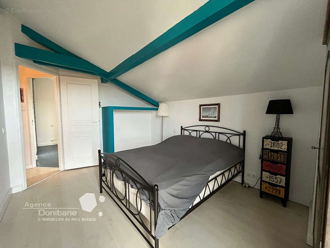 Maison à BASSUSSARRY