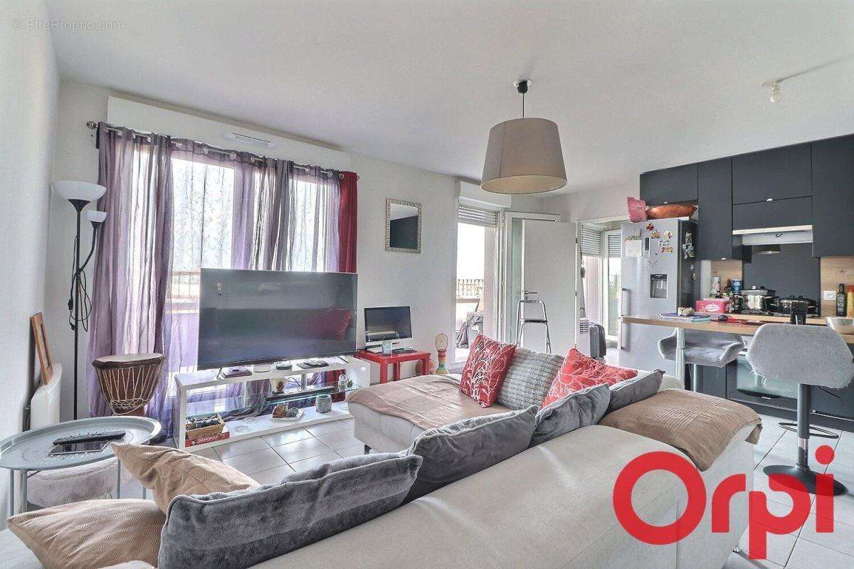 Appartement à MARSEILLE-15E