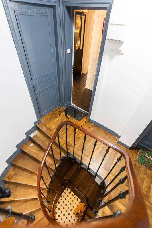 Appartement à PARIS-5E