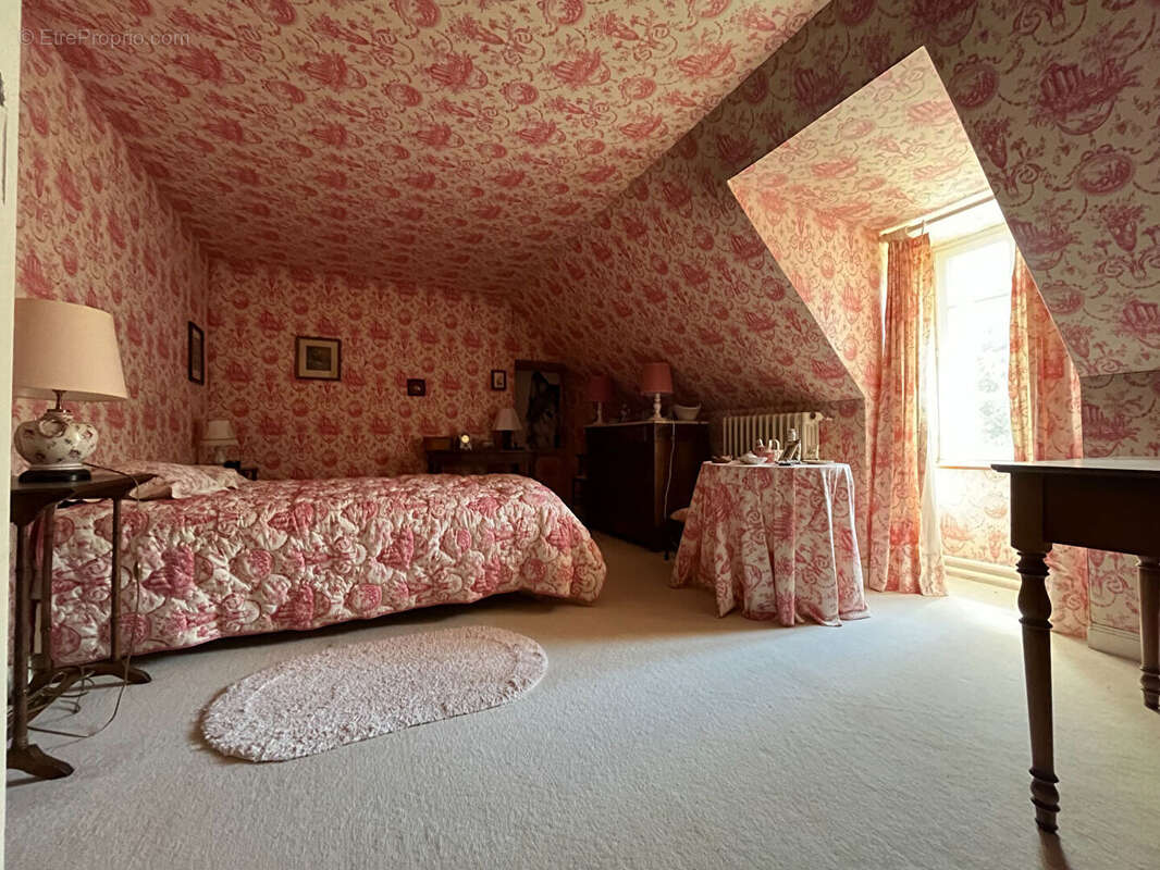 Maison à ANGLARDS-DE-SALERS