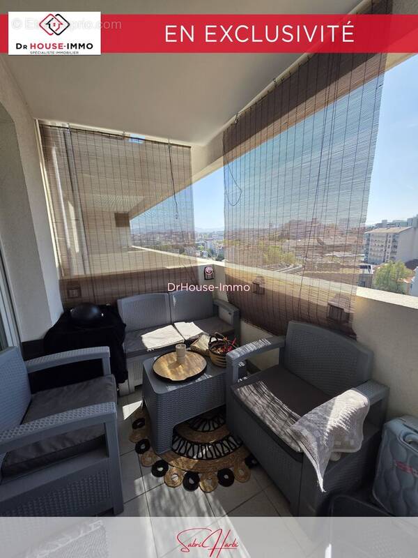 Appartement à MARSEILLE-3E