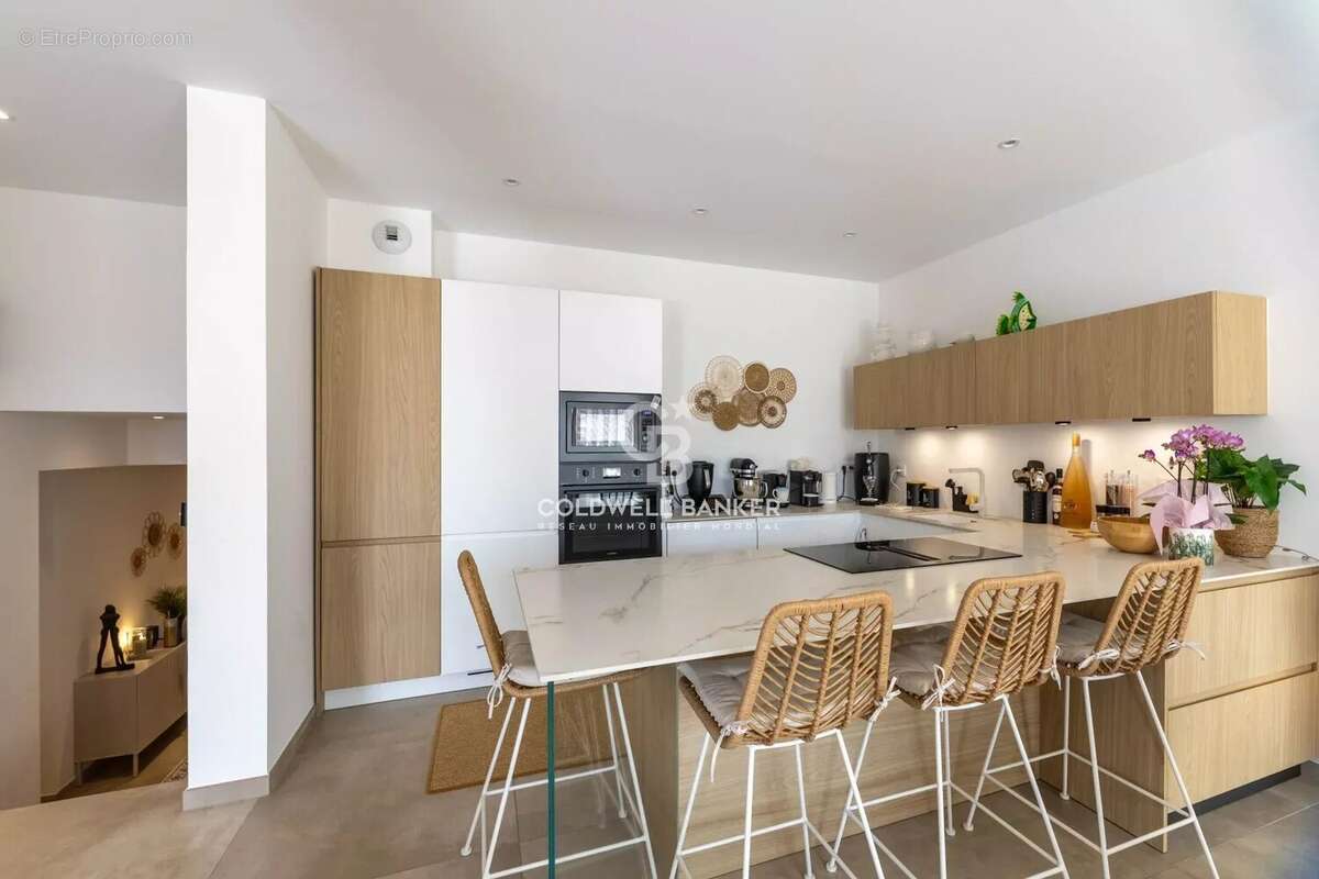 Appartement à L'ILE-ROUSSE