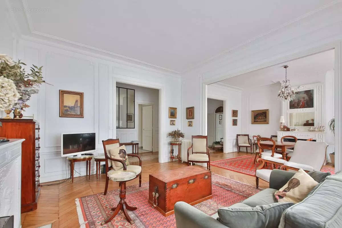 Paris 16ème - Village d'Auteuil - Appartement 4 pièces de 110m2 - photo 8