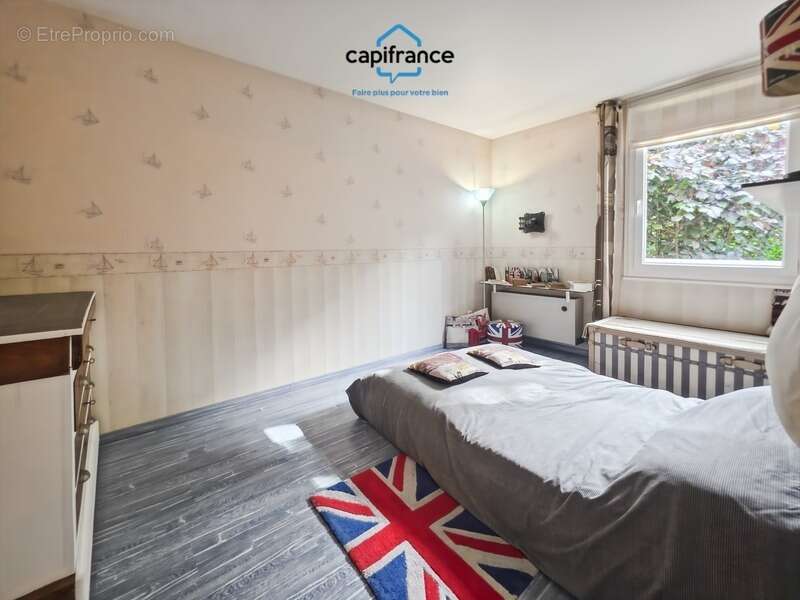 Maison familiale de quatre chambres - photo 10