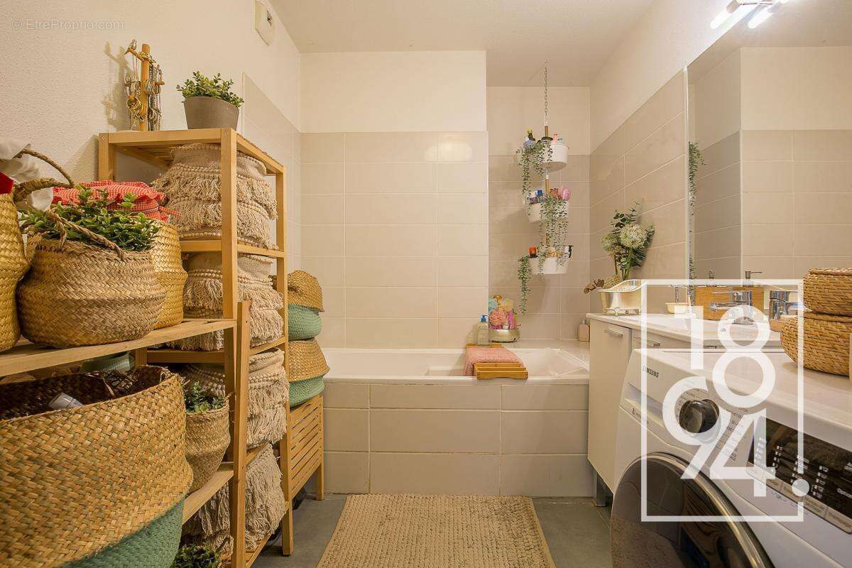 Appartement à MARSEILLE-13E