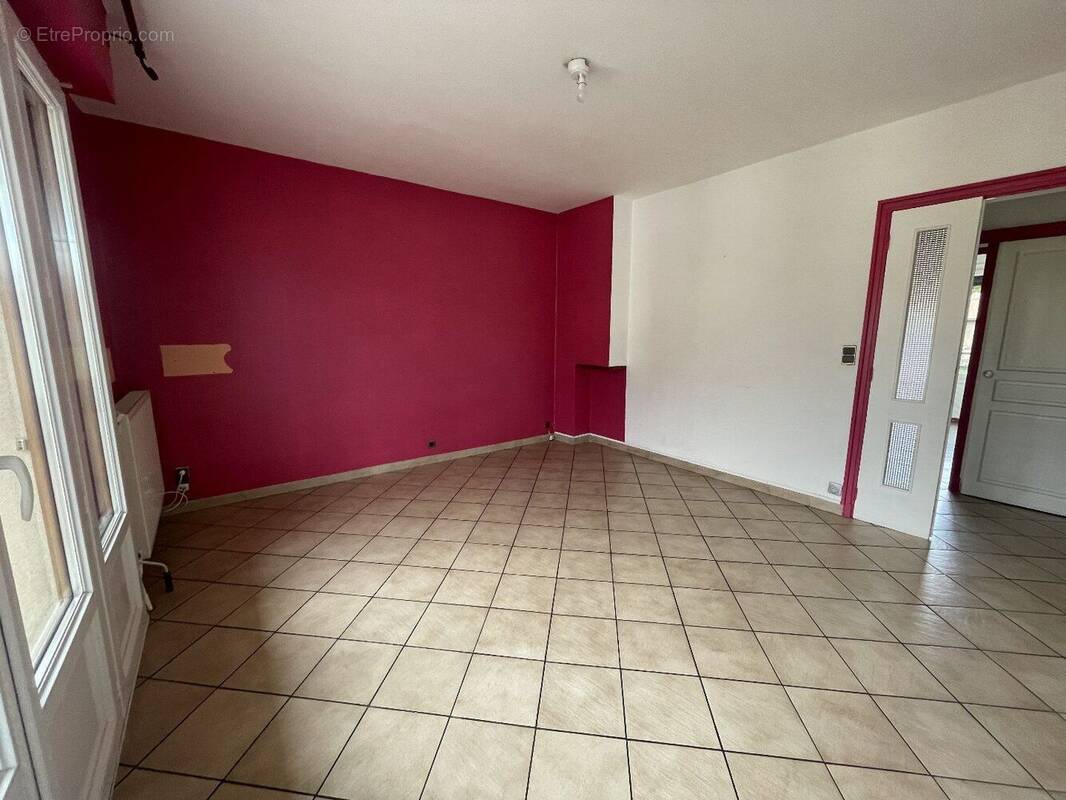 Appartement- Balcon- Parking - photo 1