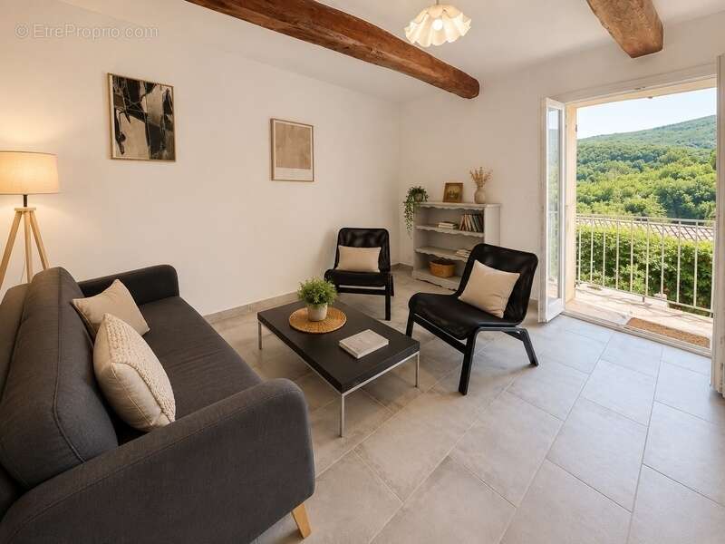 Maison à BONNIEUX
