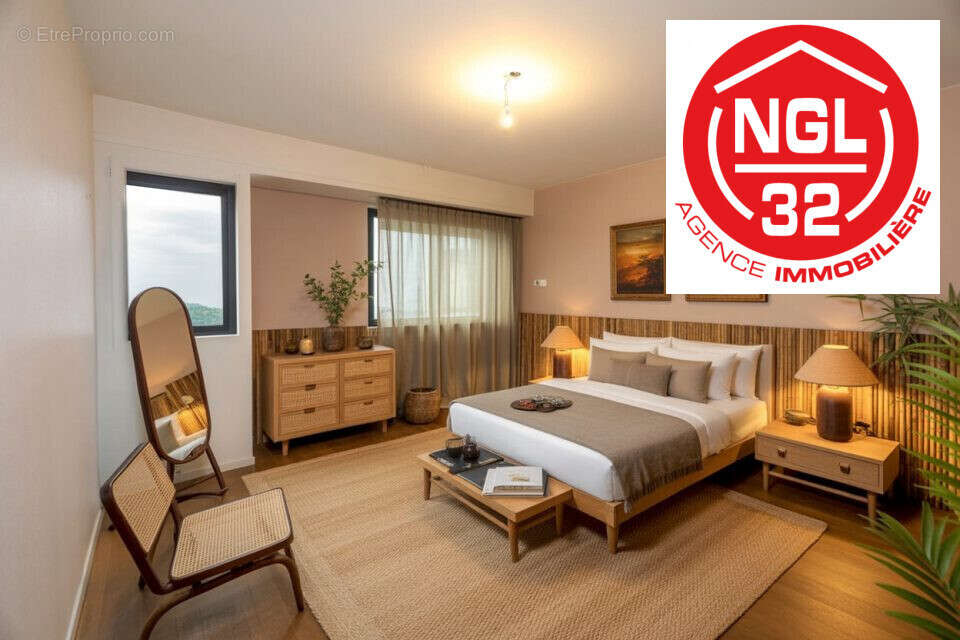 Appartement à CRUSEILLES