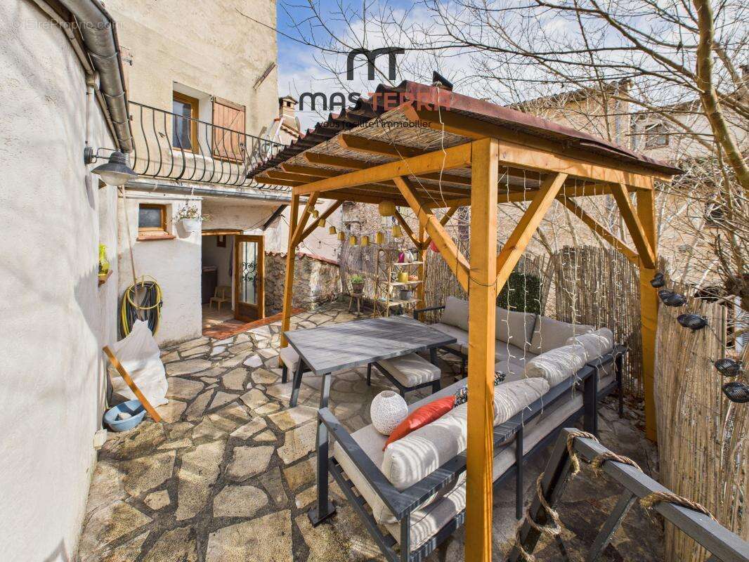 Appartement à LE BAR-SUR-LOUP
