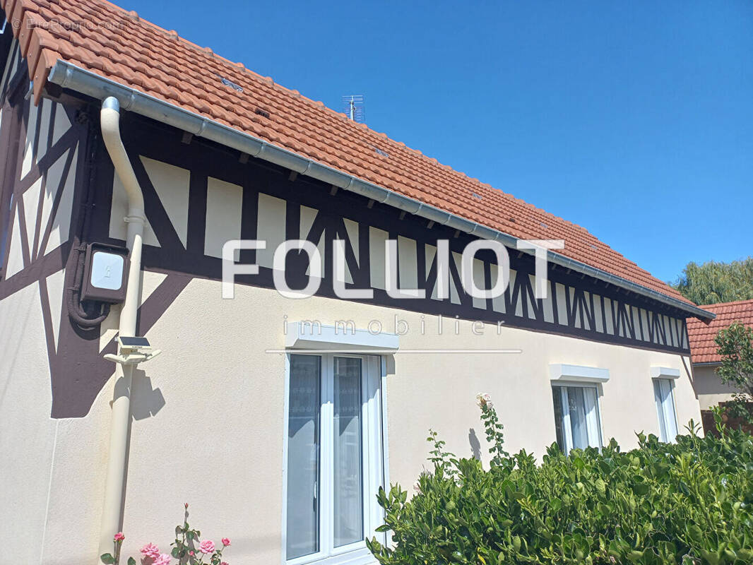 Maison à DIVES-SUR-MER
