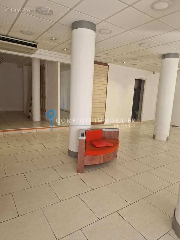 A vendre local / bureaux / loft centre de ghisonaccia - photo 14