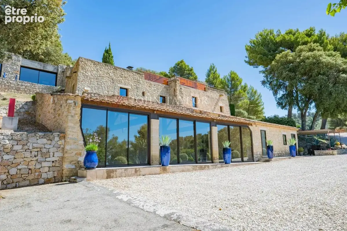 Lourmarin, cadre d' exception pour cette demeure d' architecte - photo 5