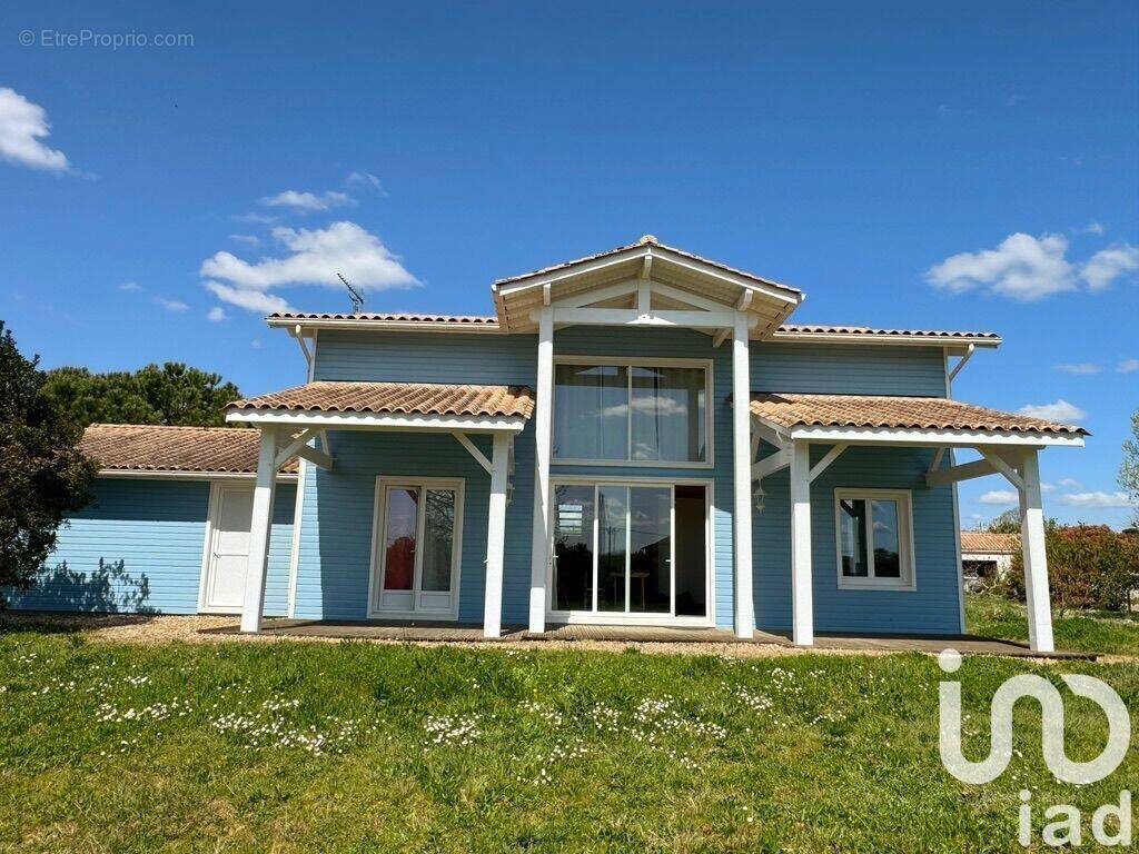 Photo 1 - Maison à MOUSTIER