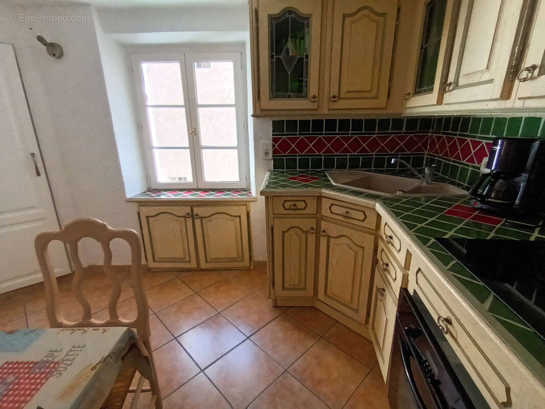 Maison à BORMES-LES-MIMOSAS