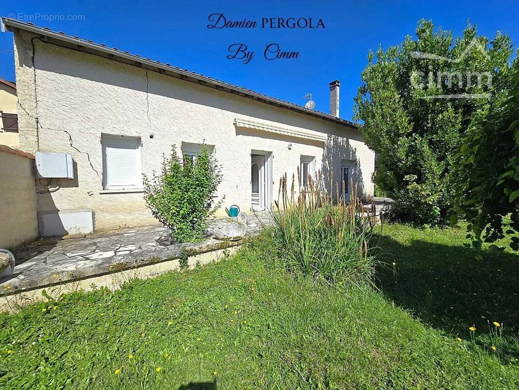 Maison de 107 m² avec grand atelier de 75 m² à deux pas du centre de Montignac-Lascaux - photo 2