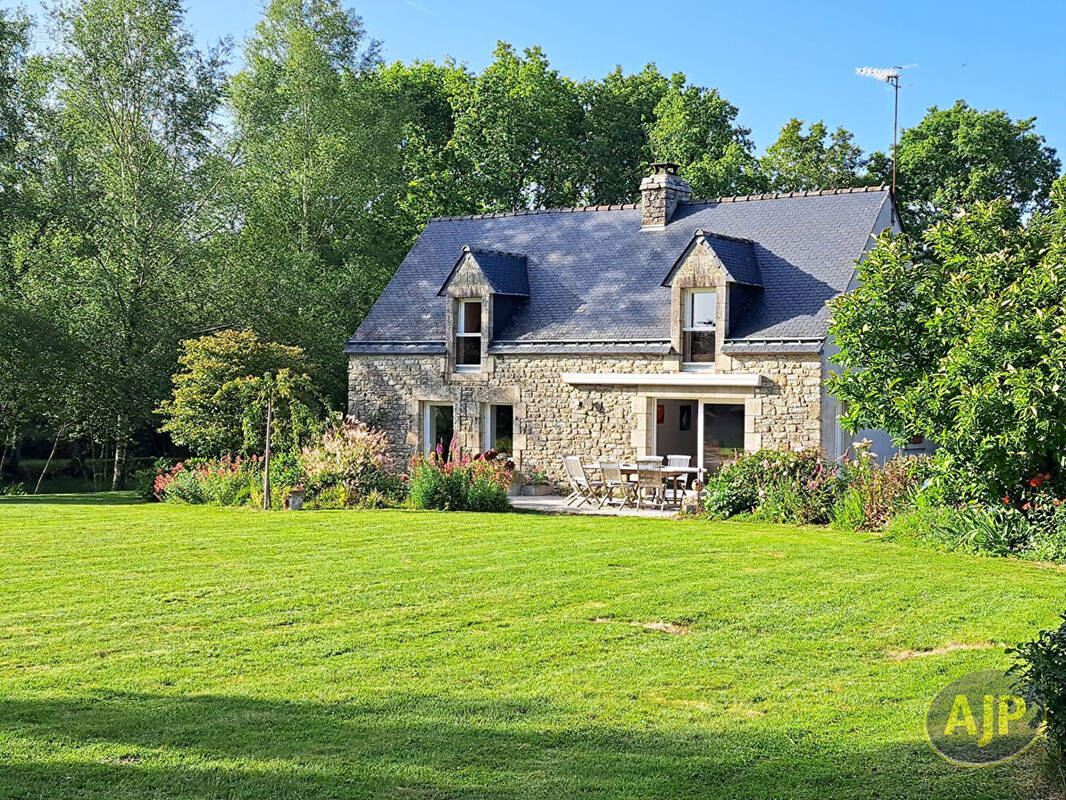 Maison à GUEHENNO