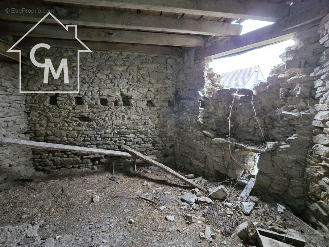Maison à MOUHET