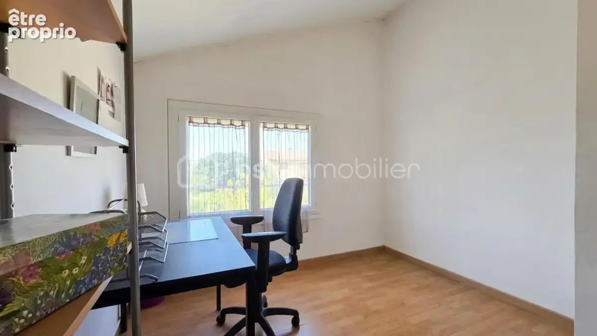 Maison T5 de 117 m² avec terrain de 1 342 m², DPE B et vie de plain-pied - photo 15
