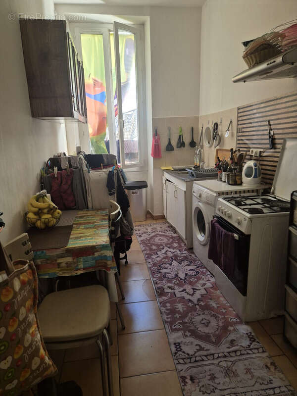 Appartement à MARSEILLE-2E