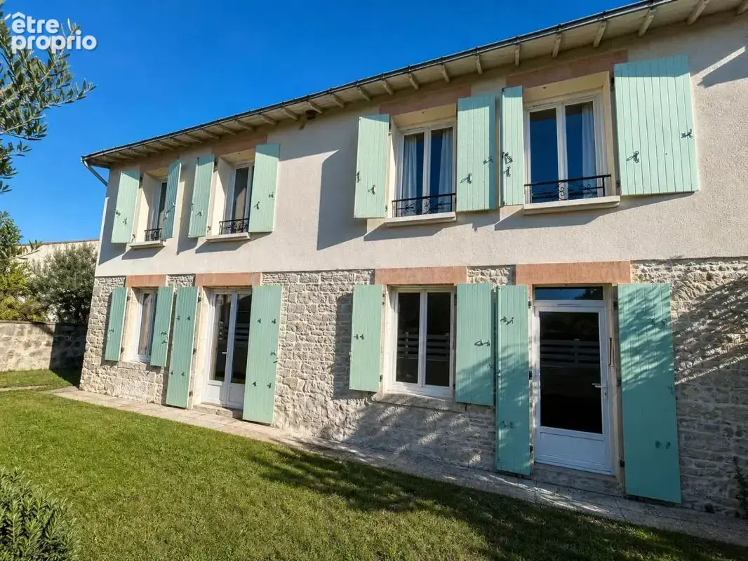 Maison de 7 pièces de 201 m² à Prin-Deyrançon - photo 13