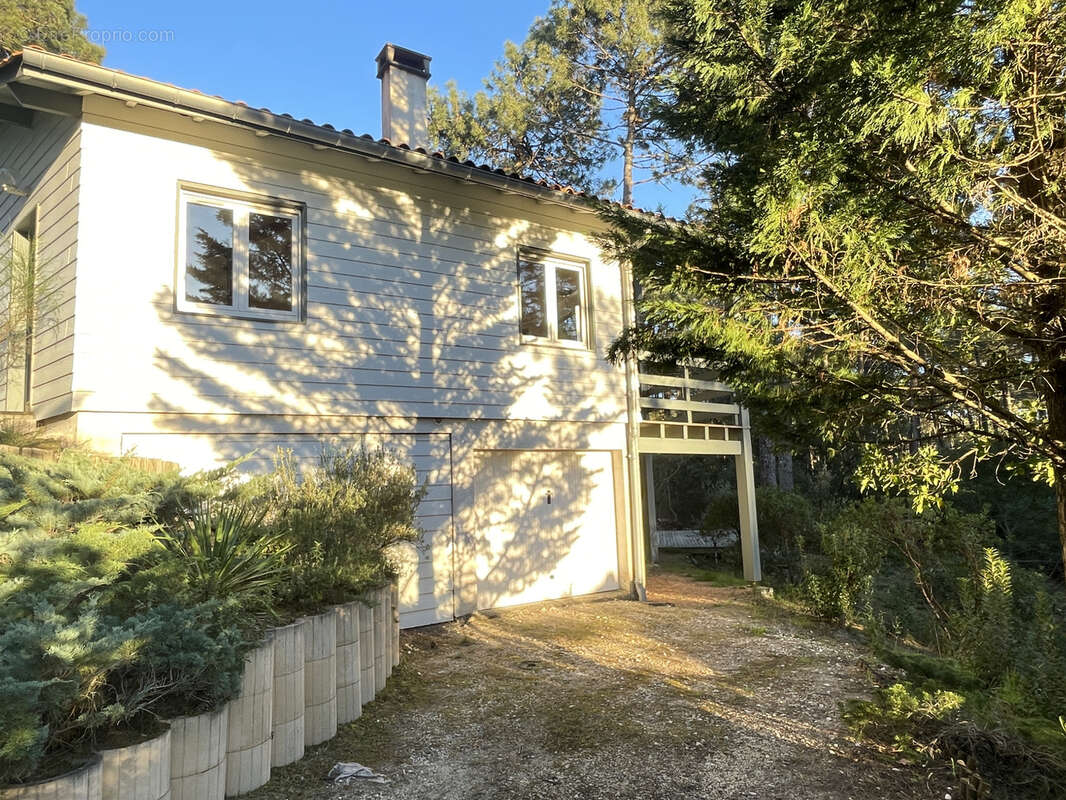 Maison à LACANAU