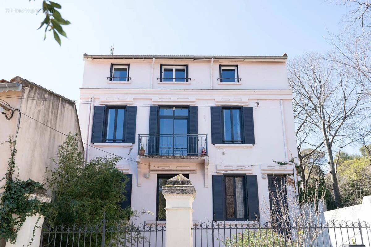 Maison à NIMES