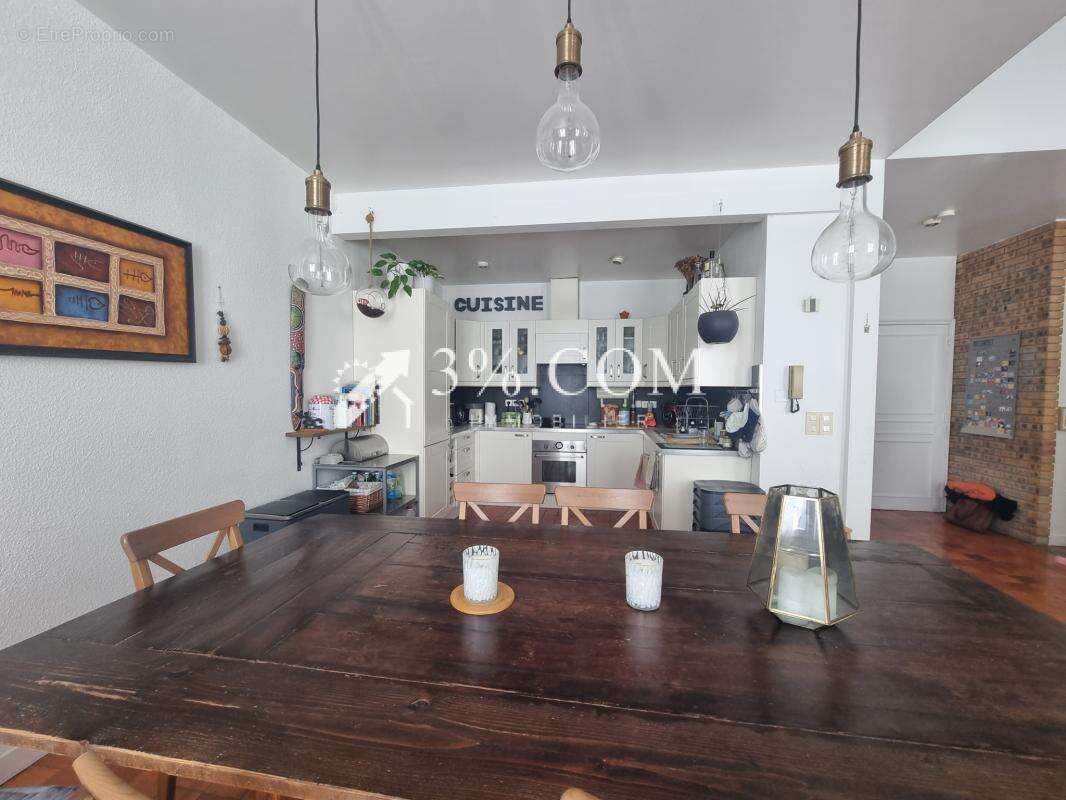 Appartement à NYONS