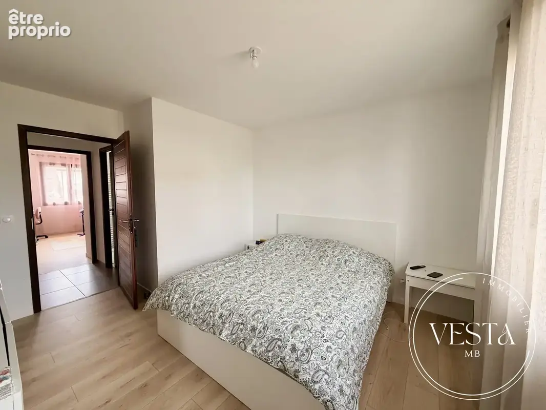 Maison 5 pièces 107 m² à vendre à Rouvres-En-Plaine (21110) - photo 5